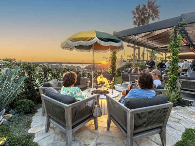 California surf club terrasse view 